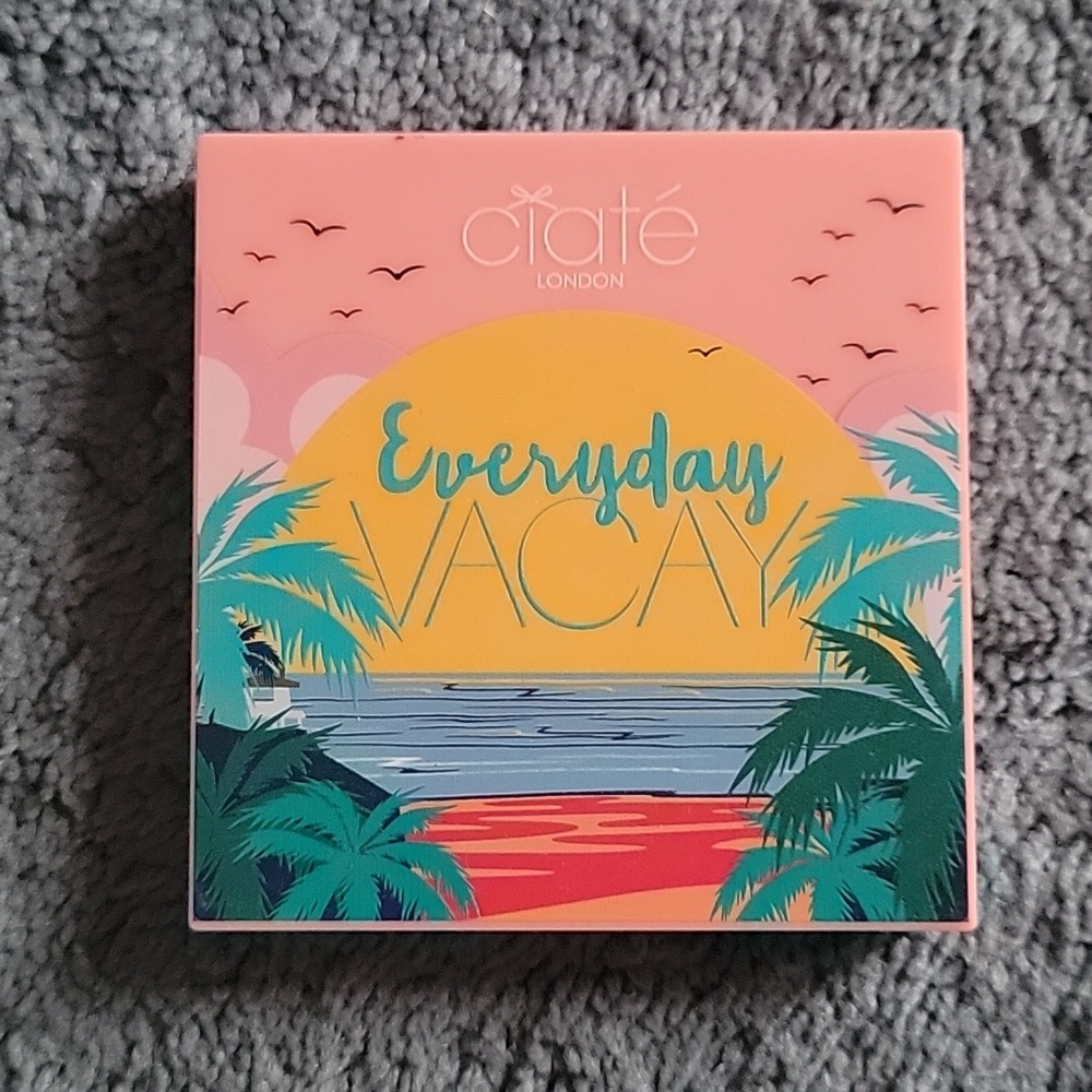 Ciate London Everyday Vacay Makeup Pallette. New with mirror. NWOT